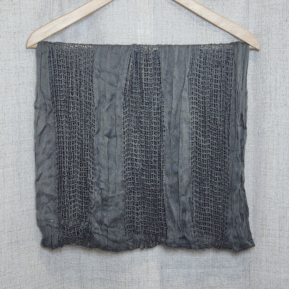 Casual‎ Infinty Scarf 17"x30" Gray Knit See Through Holes